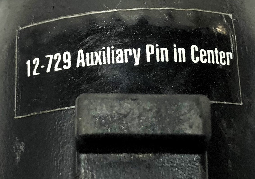 Pollak Auxiliary Pin Connector 12-729 [Lot of 4] NOS