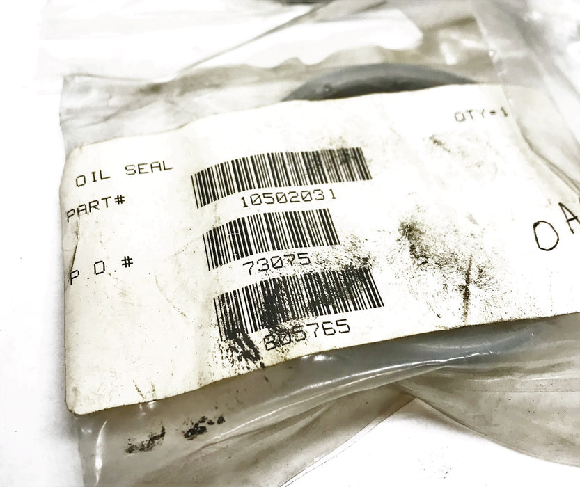 Unbranded Oil Seal 10502031 [Lot of 4] NOS