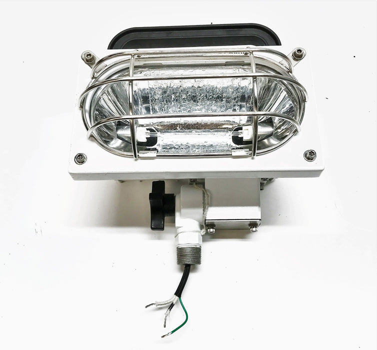 Whelen/FRC 500W/120V Pole Mountable Flood Lamp 01-0687146-A0 (KR-955) USED
