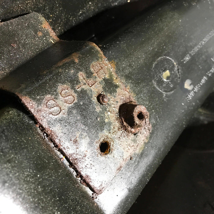 International/Navistar Front Left Extension 3571822C8 USED