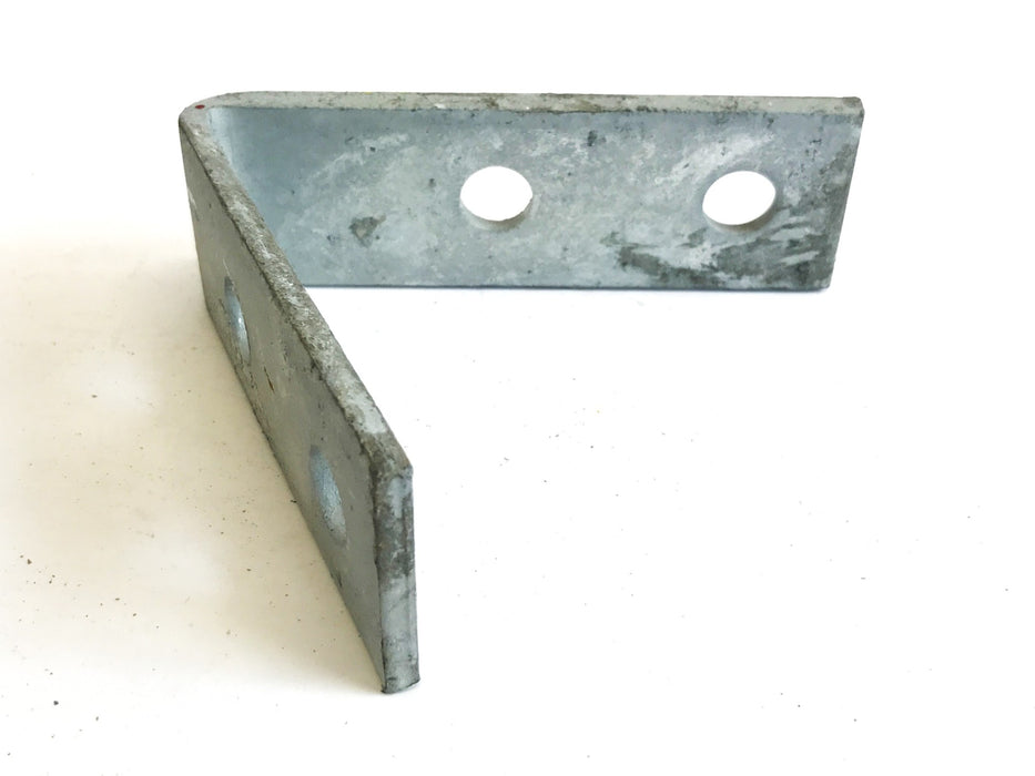 Cooper B-Line Closed Angle Strut B365HDG, Box of 8, NOS