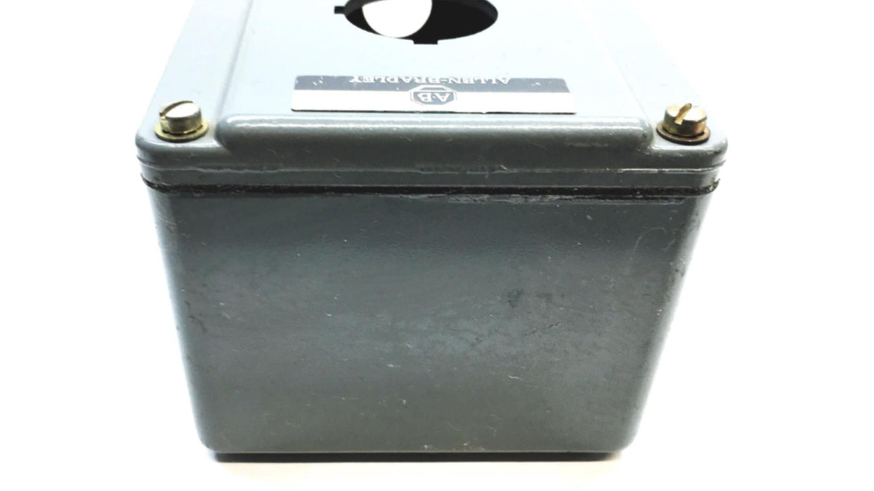 Allen Bradley Series T Push Button Station Enclosure Only 800T-2TAP USED
