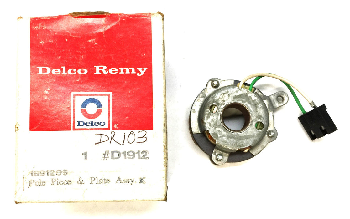 Delco Remy Pole Piece and Plate Assembly D1912 (1891209) NOS