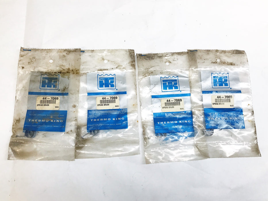 Thermo King Condenser Motor Spring 44-7069 [Lot of 4] NOS