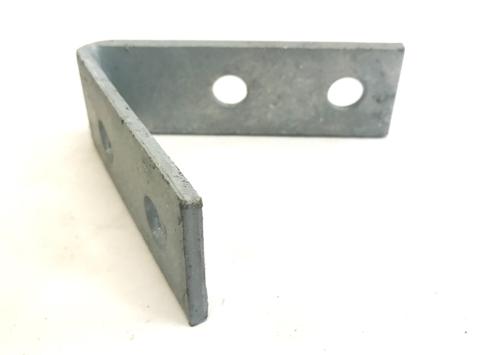 Cooper B-Line Galvanized 60 Degree Closed Angle Strut B366HDG, Box of 25, NOS