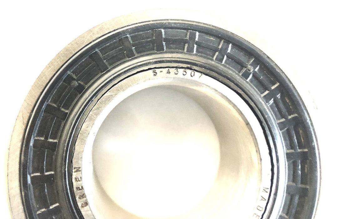 Green Sealed Ball Bearing S-43507 NOS