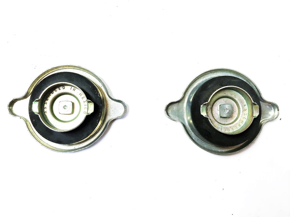 International Oil Engine Cap 379318C1 [Lot of 2] NOS