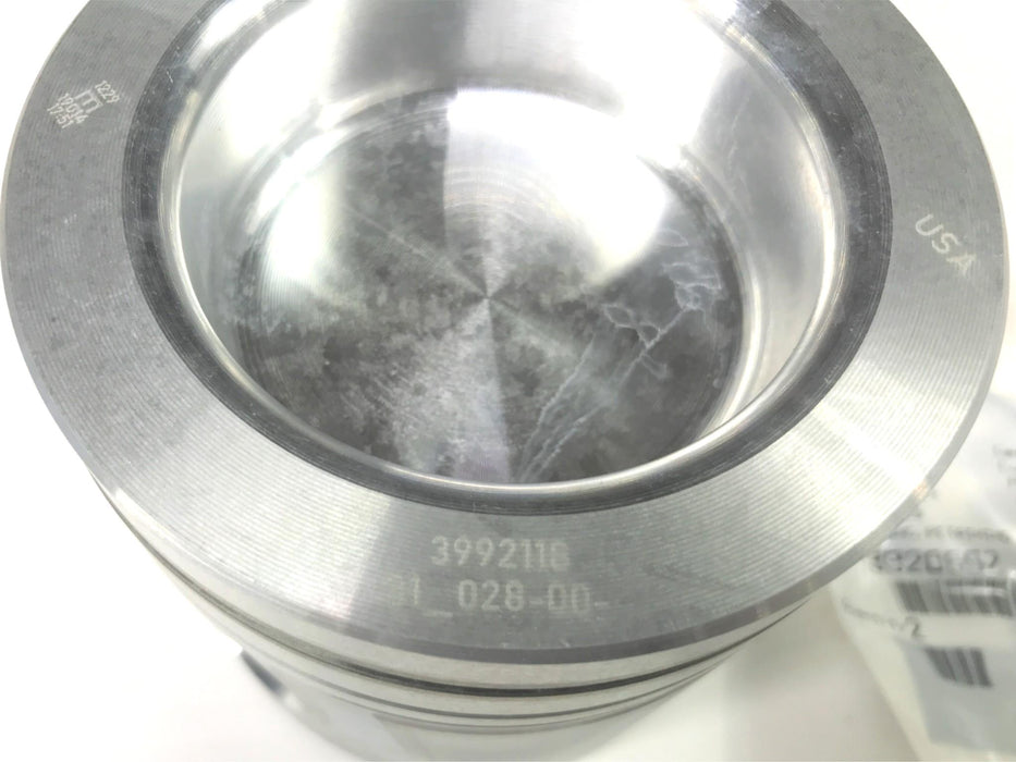 Cummins OEM Piston Kit 4089346 NOS