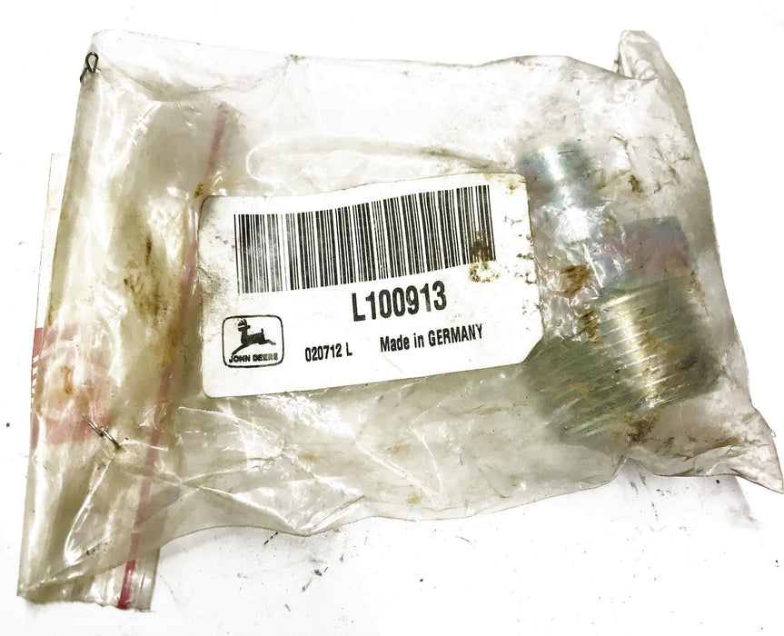 John Deere OEM Fitting L100913 NOS