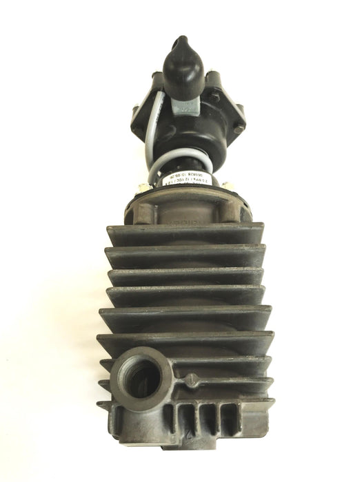 Haldex Type 92752 A/C Condenser 41210026 NOS