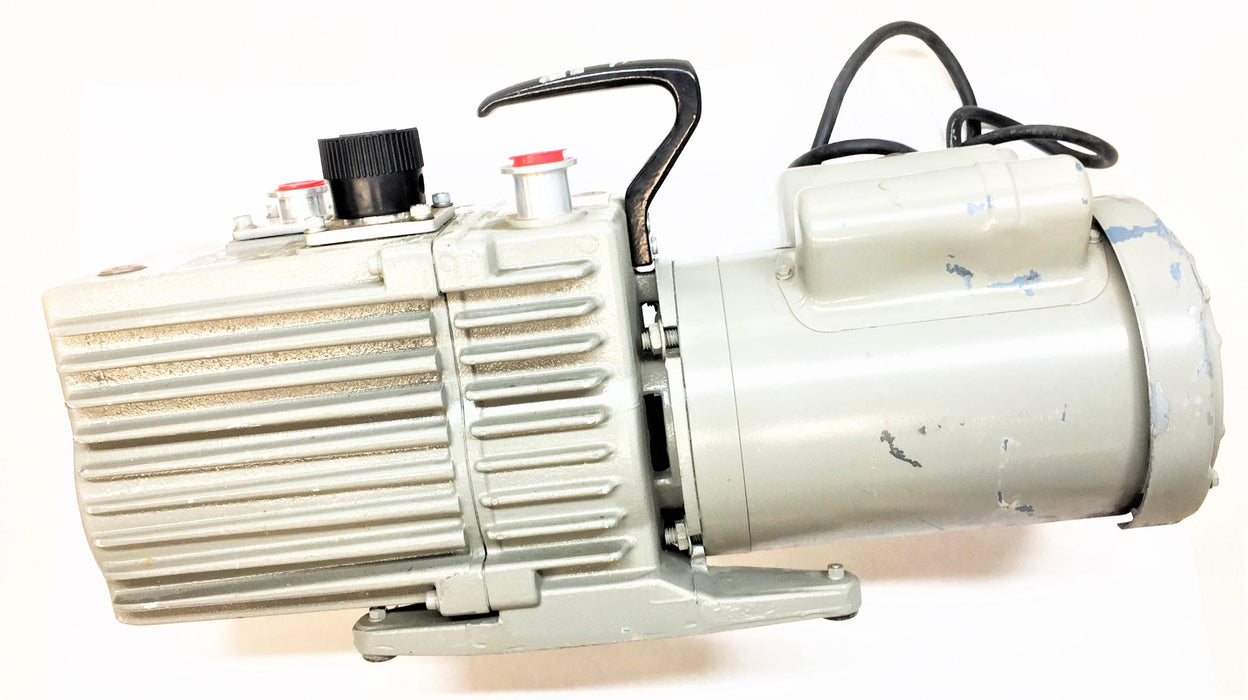 LEYBOLD Rotary Vane Vacuum Pump Motor 898030 (5KCR47UG26AT) USED
