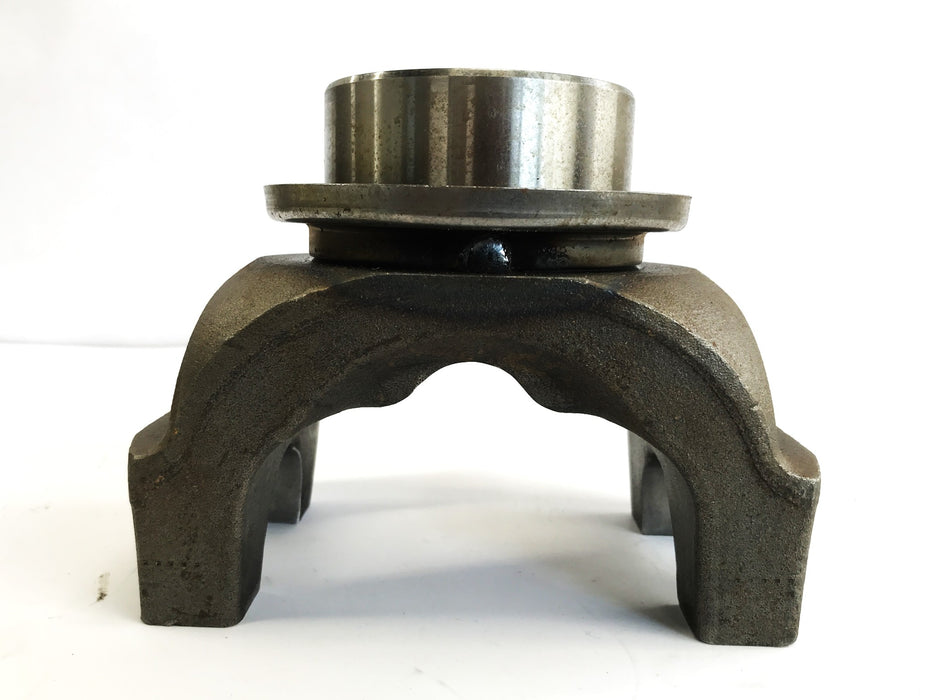 Dana Spicer 1710 Series Splined Rear End Yoke 6-3-2627-7 NOS