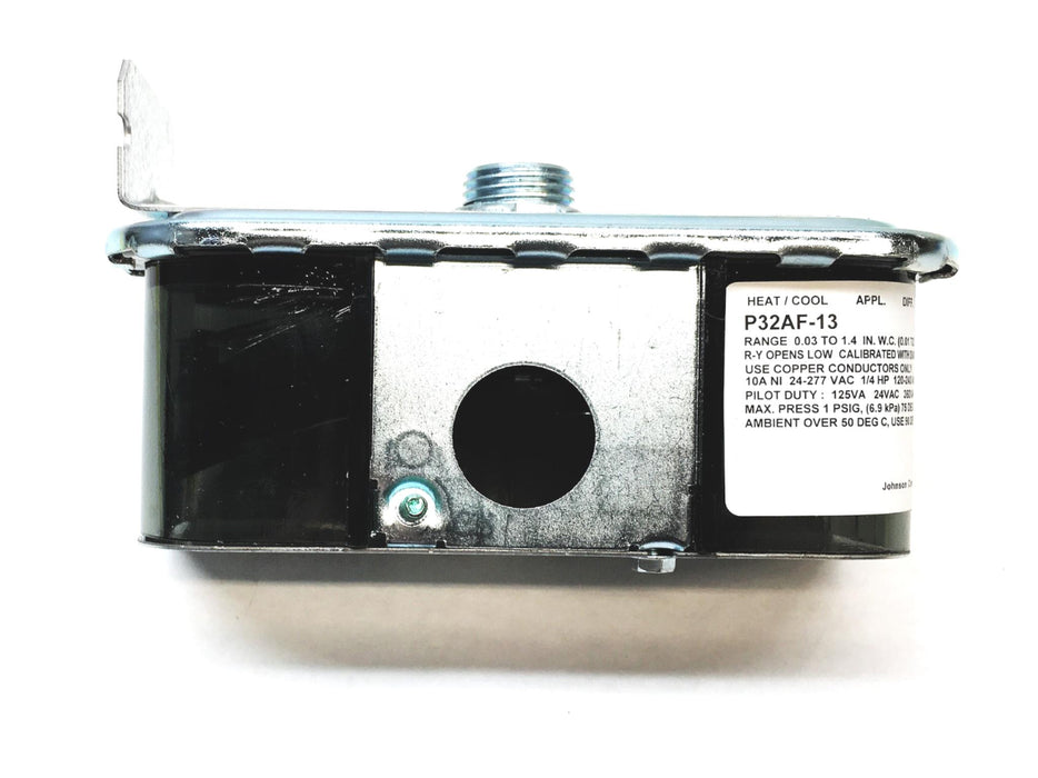 Johnson Controls Sensitive Differential Pressure Switch P32AF-13C NOS