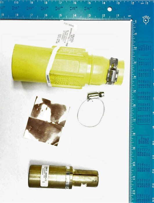 Cooper Cam-Lok E1017 Series Yellow Male Plug Insulator 1526407-3 NOS
