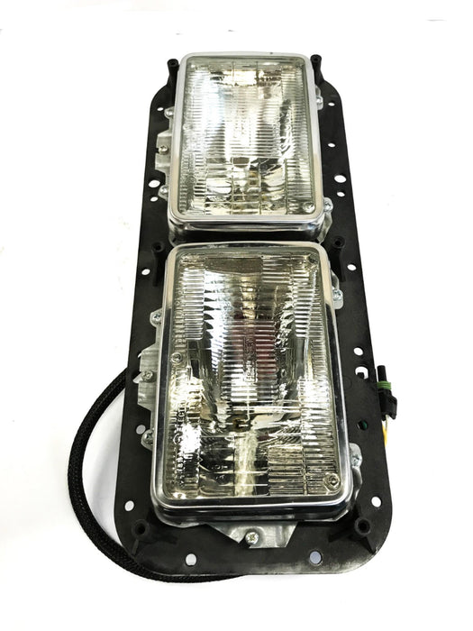 New Flyer Road Side Lamp Assembly 114239 NOS