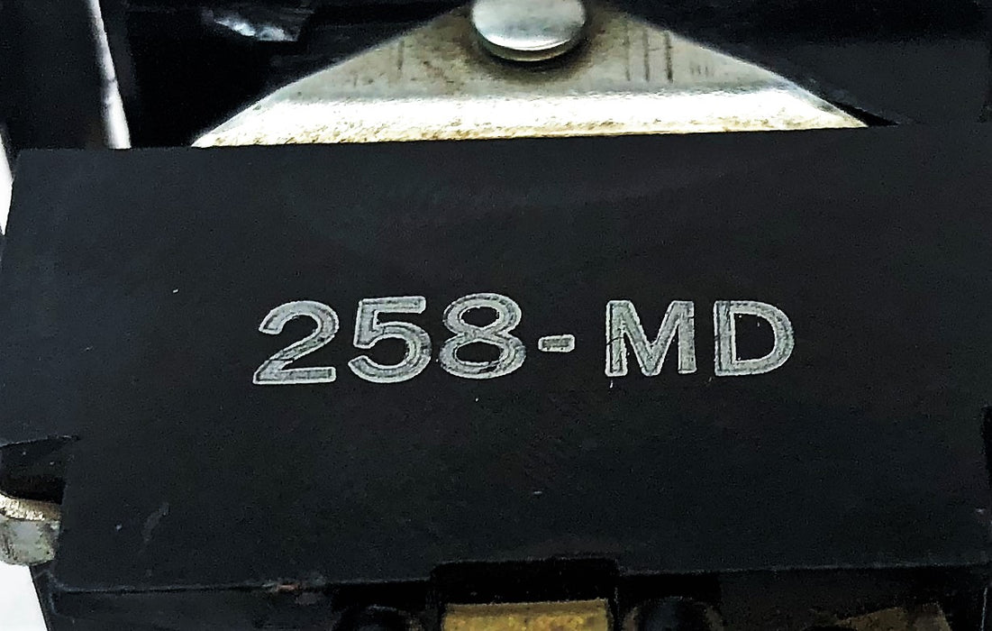 Carling 4 Pole Off/On 1/2 Momentary Rocker Switch 258-MD NOS