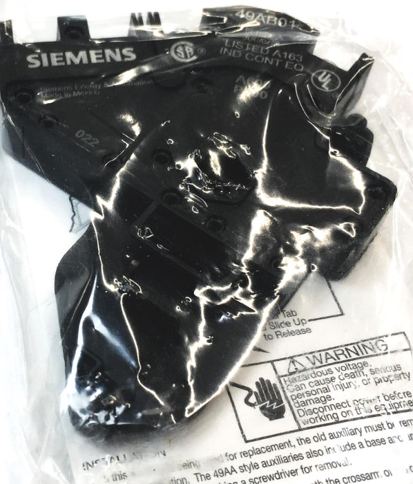 Siemens 120V OFF Green Pilot Light Kit With AUX 49SPL0AGF NOS