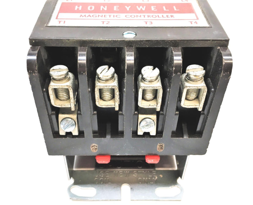 Honeywell 40 A 4 Pole Connection R4214P 1008 USED