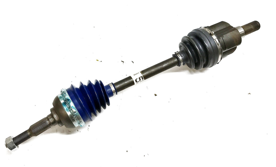 Moog Re-Manufactured Constant Velocity Driveshaft Axle CV5505 (5505) NOS