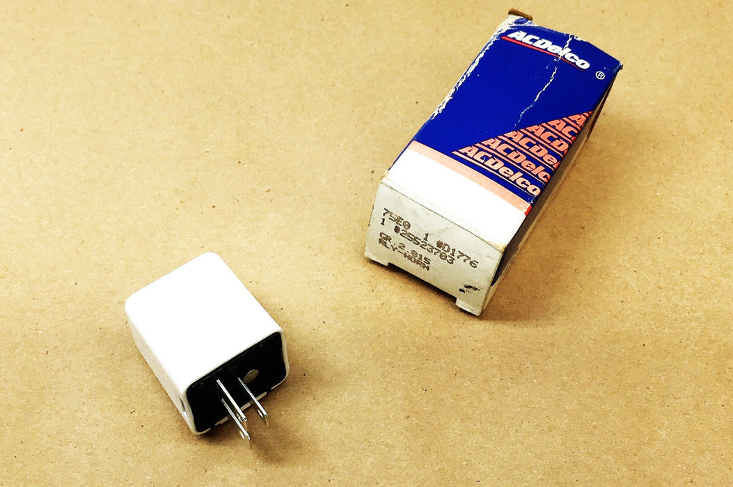 AC Delco Horn Relay D1776 NOS