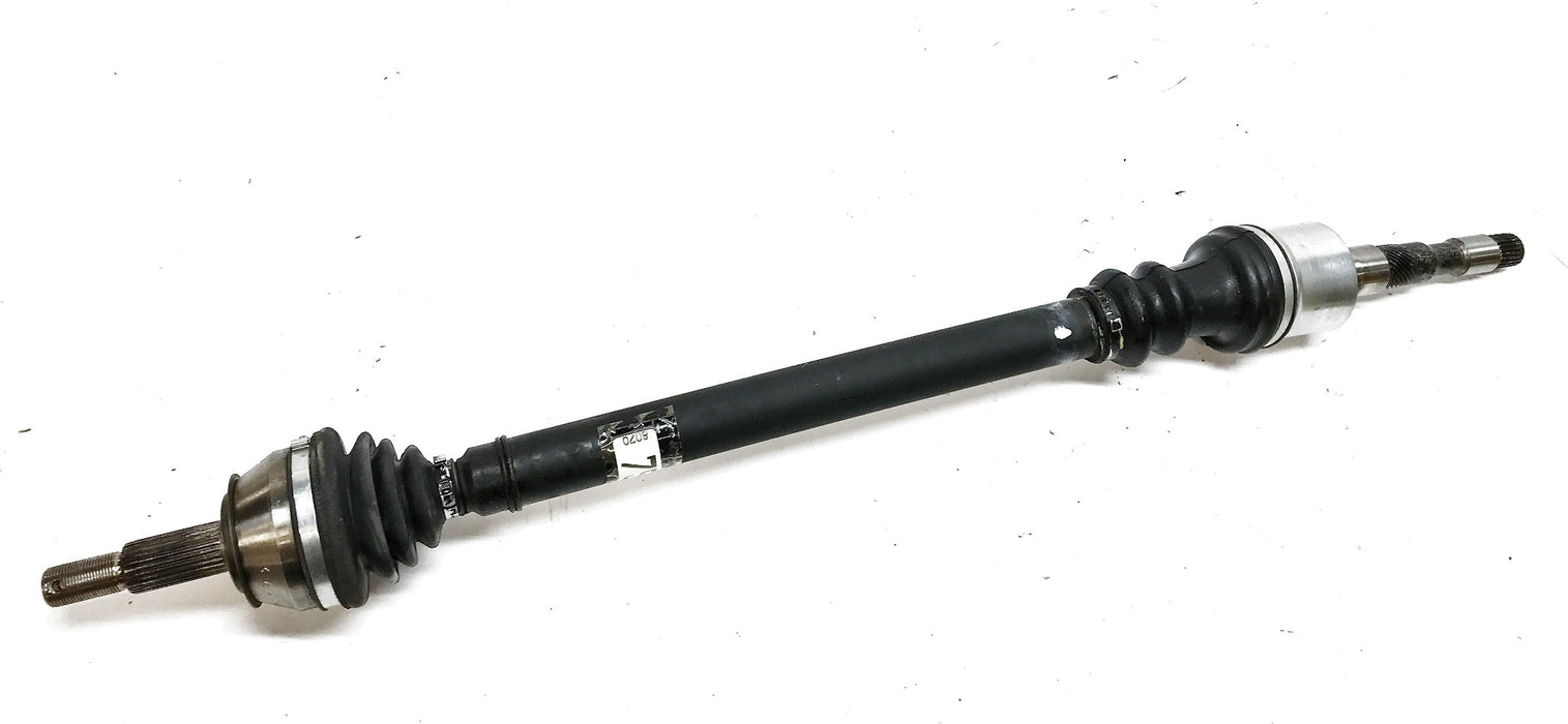 Moog Re-Manufactured Constant Velocity Driveshaft Axle CV7515 (7515) NOS