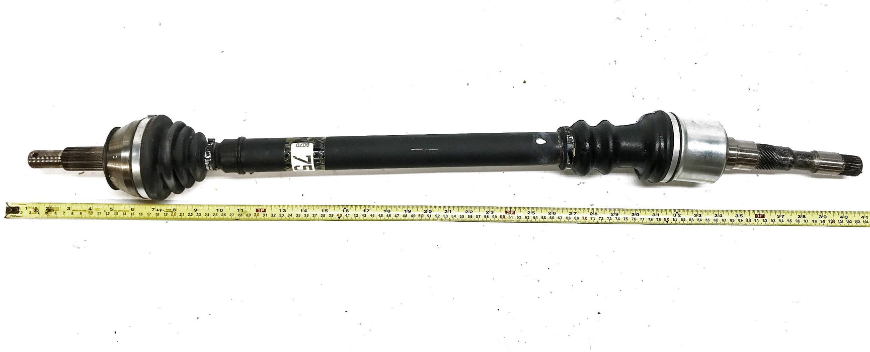 Moog Re-Manufactured Constant Velocity Driveshaft Axle CV7515 (7515) NOS