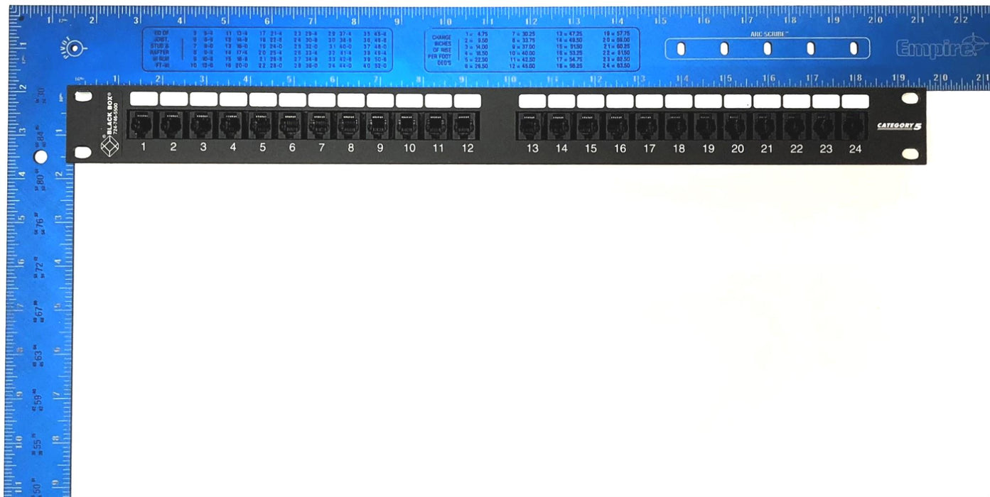 Black Box 24 Port Category 5E Rack Mount Patch Panel 33889 NOS