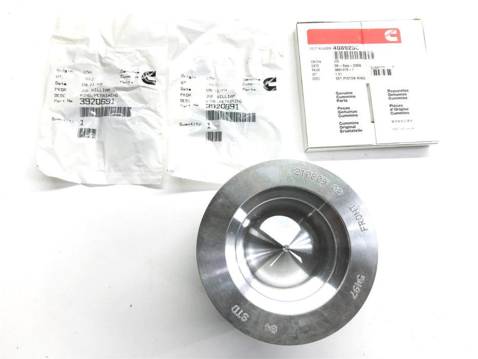 Cummins Engine Piston Kit 4089259 NOS