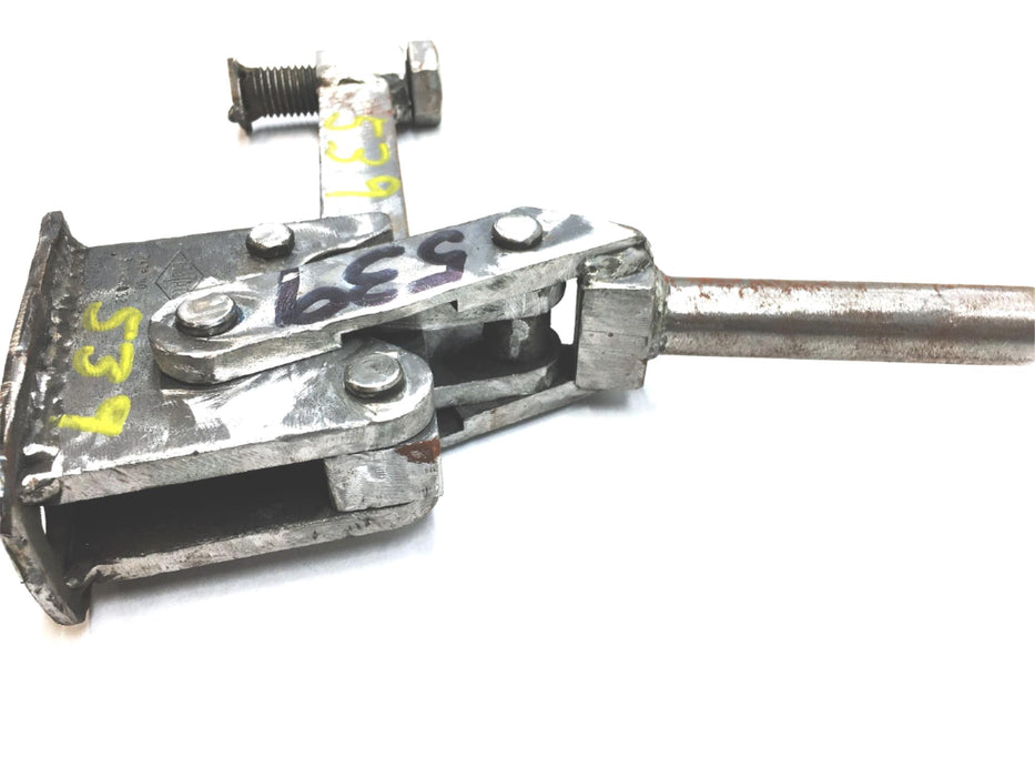 Destaco 2 Inch Spindle Vertical Hold Down Action Toggle Clamp 3-149-832 USED