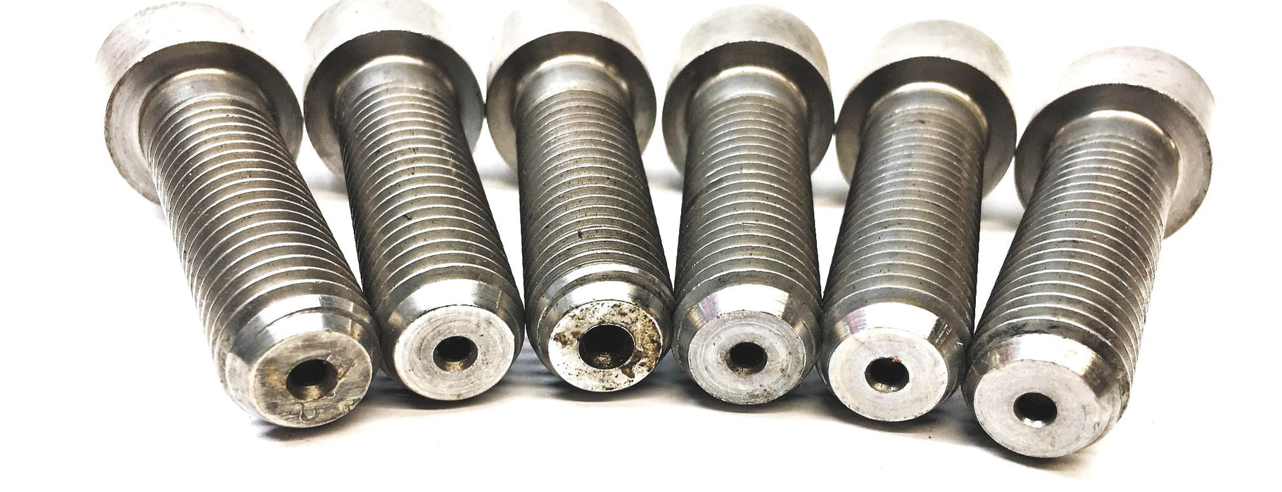Unbranded 5/8 Inch OD 1 Inch Head 2-3/4 Inch OAL Bolt 19 Thread [Lot of 6] NOS