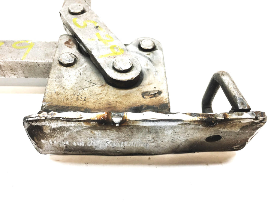Destaco Curve Spindle Vertical Hold Down Action Toggle Clamp 3-149-832 USED