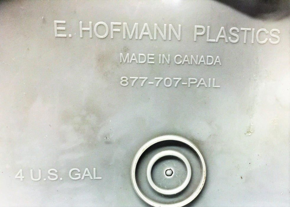Hofman Plastics 4-Gallon Yellow Plastic 2" Diameter Chain Pail NOS