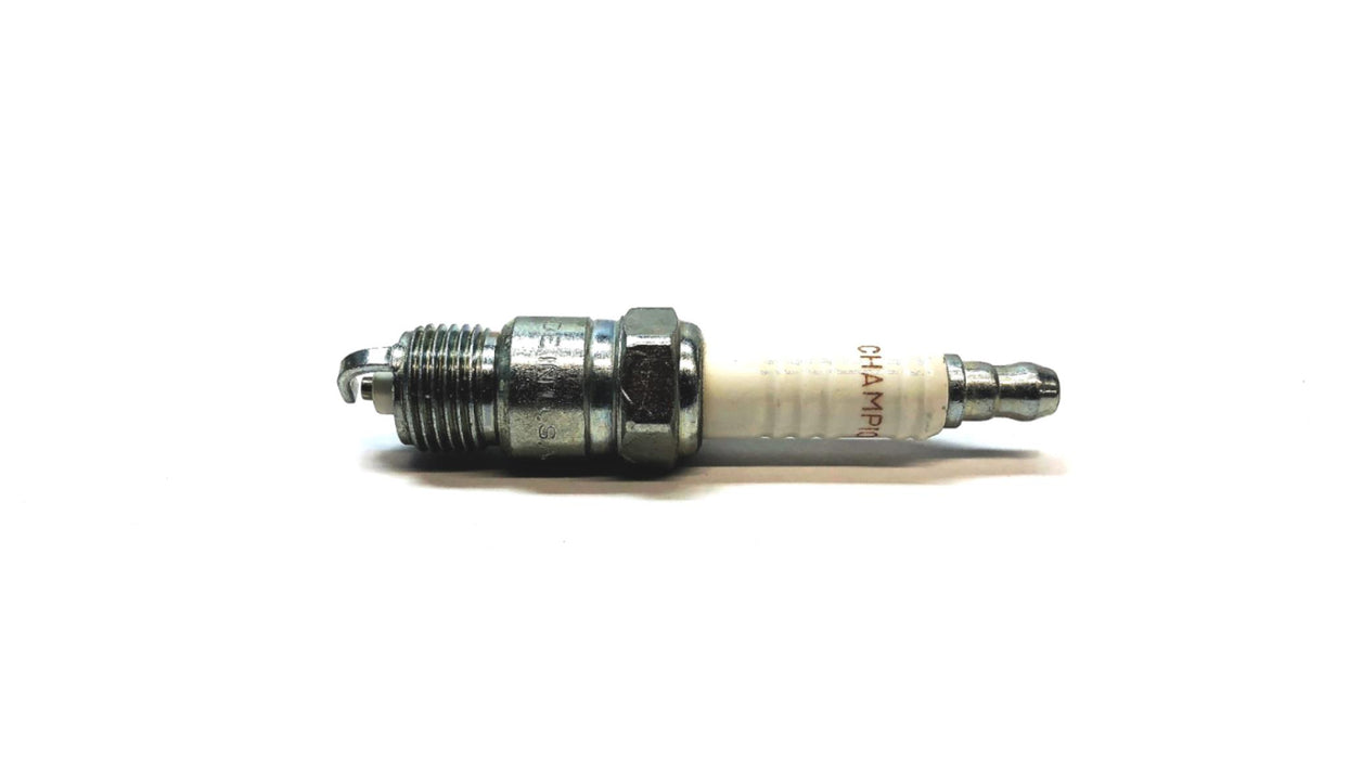 Champion Resistor Spark Plugs Stock 73 RBL16Y [Lot of 6] NOS