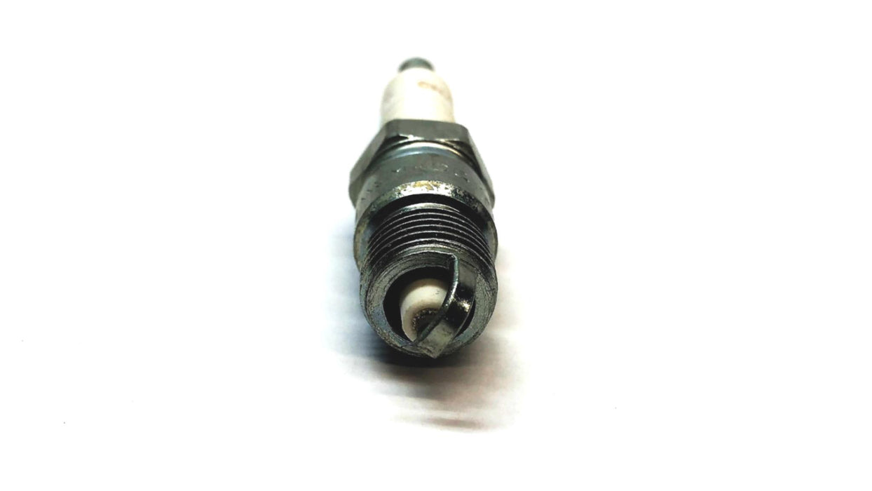 Champion Resistor Spark Plugs Stock 73 RBL16Y [Lot of 6] NOS