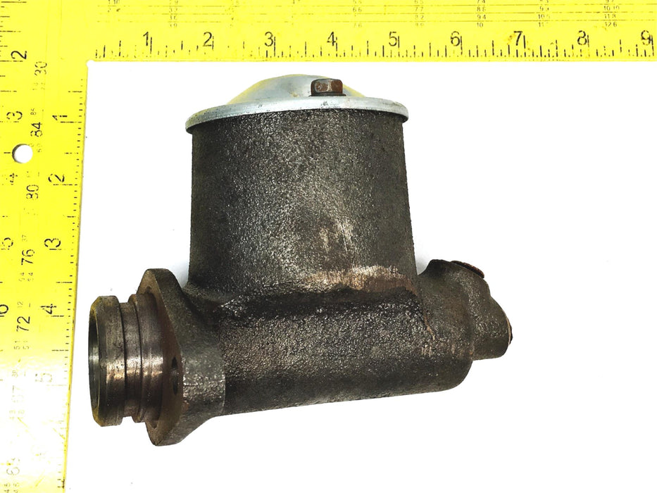 Master Cylinder Assembly Brake Master Cylinder M32714 NOS