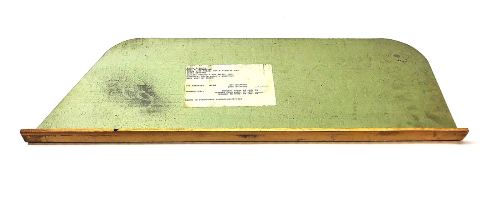 Unbranded 26 IN By 9-1/2 IN Upper Step Tread 090401900 USED