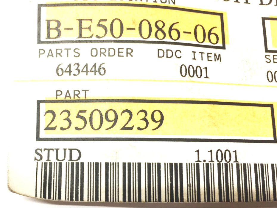 Detroit Diesel OEM Stud 23509239 NOS