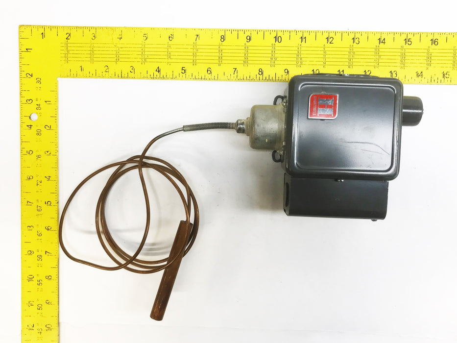Honeywell Temperature Controller for Series 90 Controls T915C-1829 USED