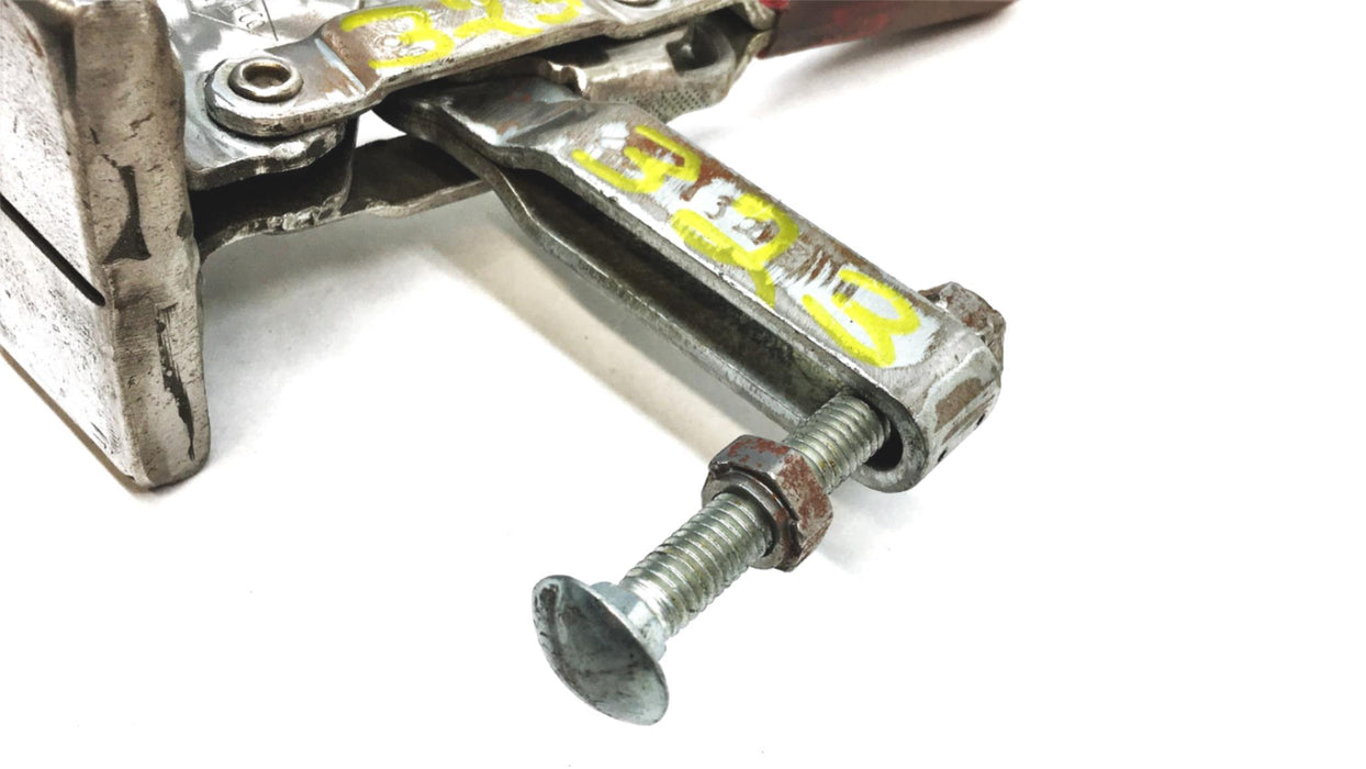Destaco Steel Manual Hold Down Toggle Clamp With Base 210-U USED