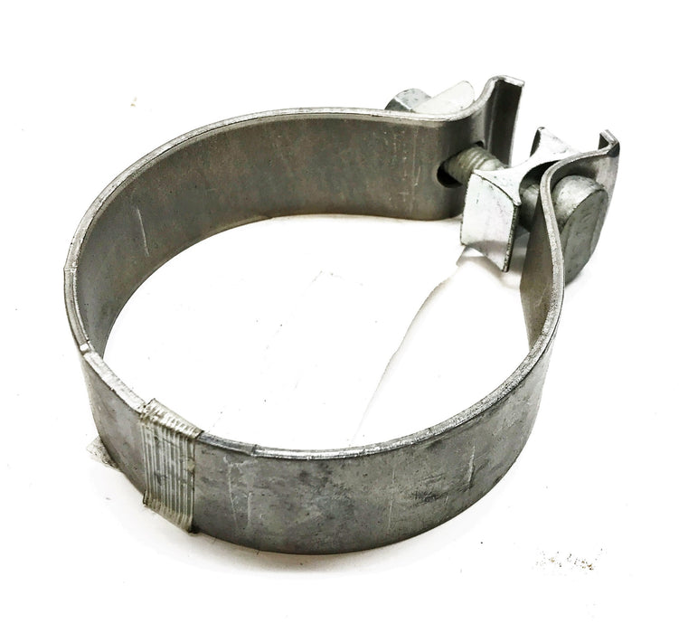 International/Navistar Clamp 2589066C1 (W302838) NOS