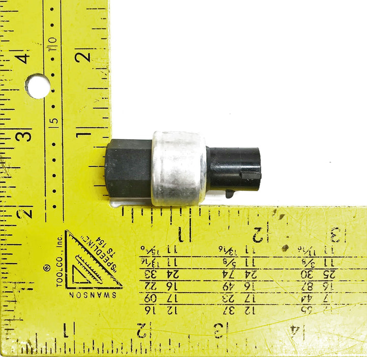Carquest Compressor Cycle Switch 207654 NOS