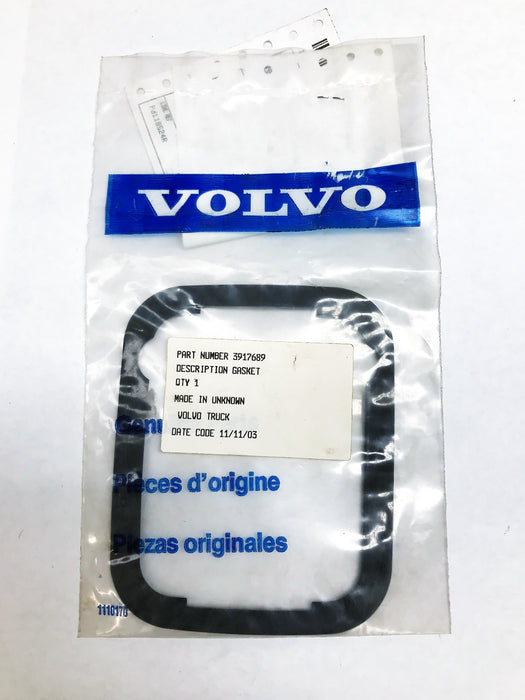 Volvo OEM Rubber Gasket 3917689 NOS