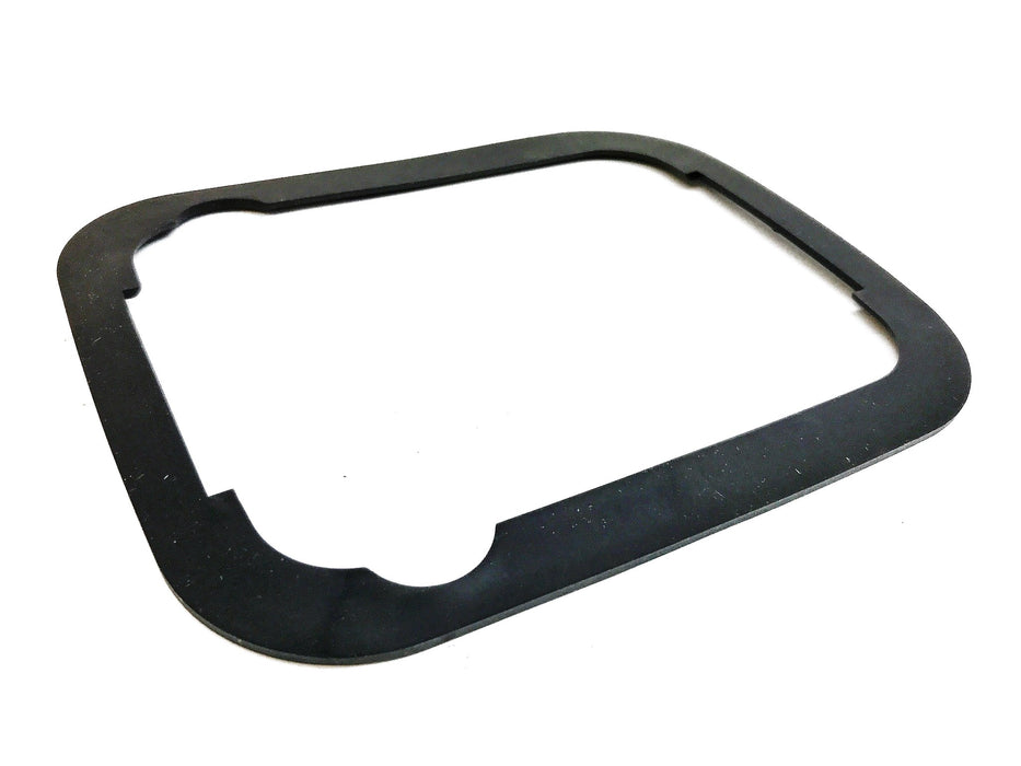 Volvo OEM Rubber Gasket 3917689 NOS