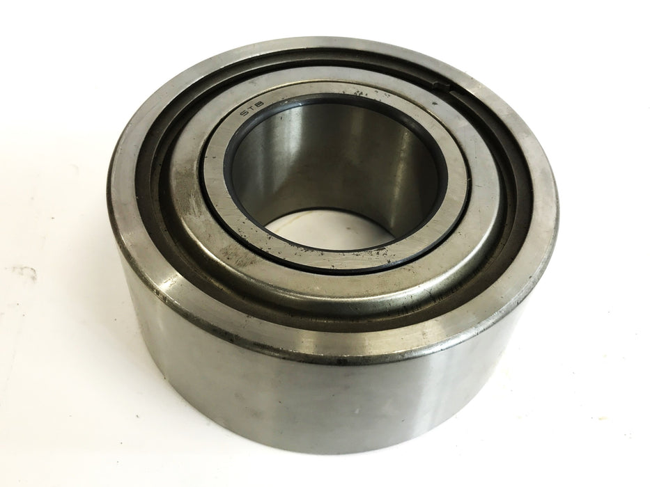 FAG 5-1/2 inch x 2-1/4 inch Roller Bearing S3613C4 NOS