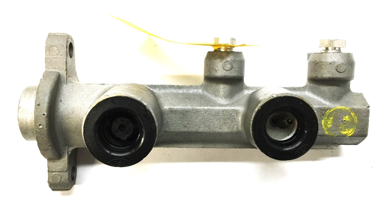 Autoline Brake Master Cylinder 20-2220 (R12220) REMANUFACTURED