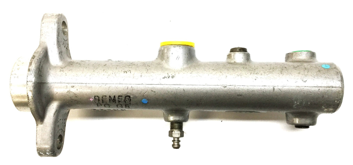 Cardone/Ford Brake Master Cylinder 10-2605 (257771) REMANUFACTURED