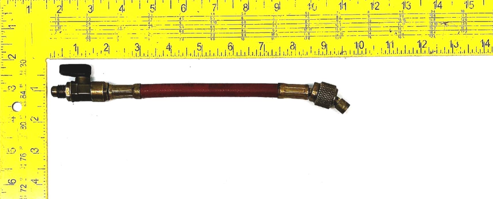 Uniweld 9-1/2 Inch OAL  High Side Hose Low Loss 500 PSI USED