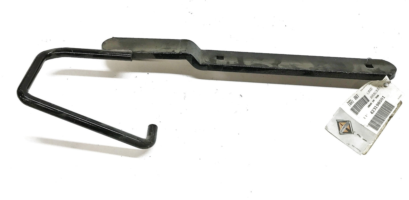International/Navistar Bracket 423198001 NOS