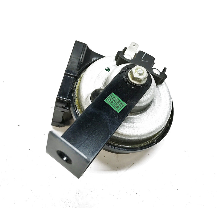 International/Navistar Low Note Horn Assembly 166166R92 NOS