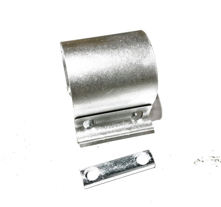 Fleetrite Exhaust Clamp EC22PBA (Missing Nuts) NOS